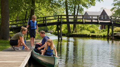 Familienausflug in den Spreewald: Wochenendplan, Paddeln und entspannte Tipps