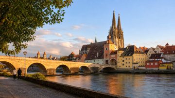 Hotel-Wochenende in Regensburg: Altstadt, Donau und die richtige Lage planen