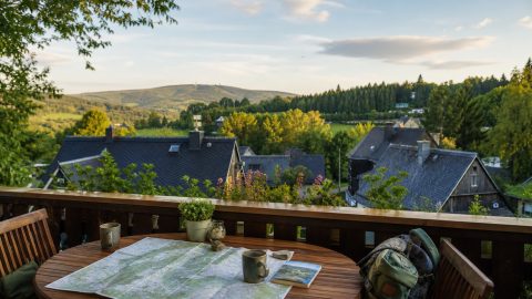 Ferienwohnung im Erzgebirge: Annaberg-Buchholz, Fichtelberg und ruhige Orte richtig planen